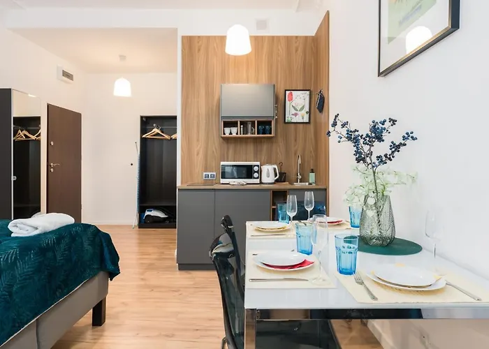 Kwiatowa Center By Renters بوزنان