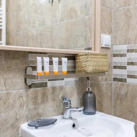 Апартаменты Kwiatowa Center By Renters Познань