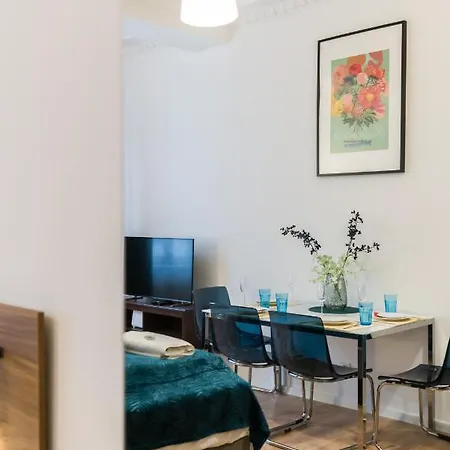 Kwiatowa Center By Renters Апартаменты *