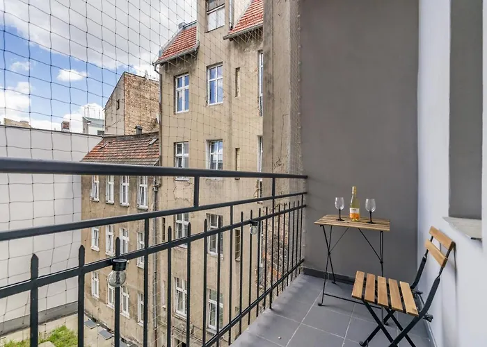 Apartment Kwiatowa Center By Renters Posen