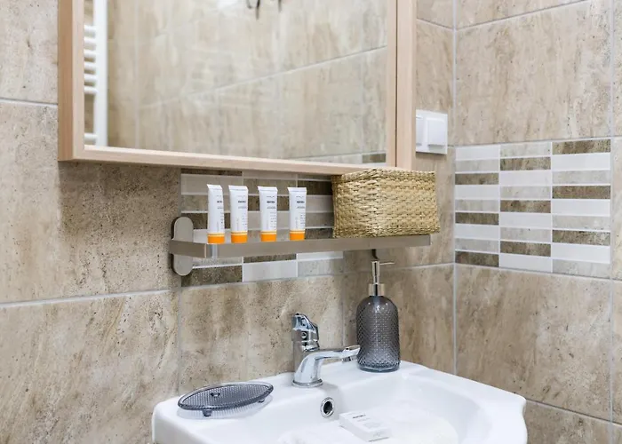 Apartment Kwiatowa Center By Renters Posen